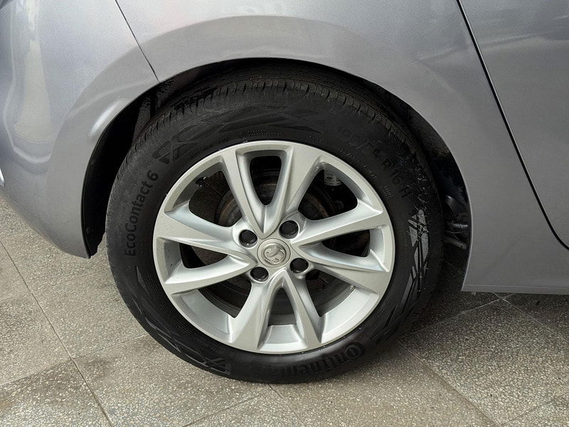 Vauxhall Corsa 1.2 SE Premium Euro 6 5dr 5dr Manual 2026