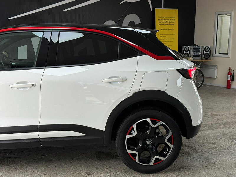 Vauxhall Mokka 1.2 Turbo SRi Premium Euro 6 (s/s) 5dr 5dr Manual 2026