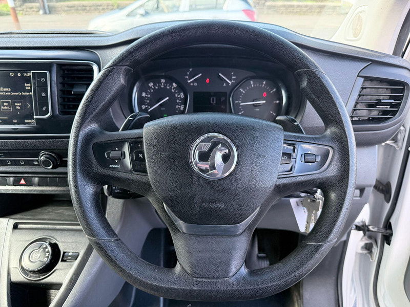 Vauxhall Vivaro 2.0 Turbo D 3100 Sportive Auto L2 H1 Euro 6 (s/s) 5dr 5dr Automatic 2026