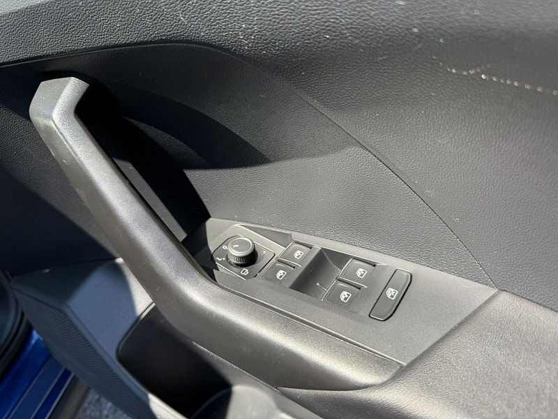 Volkswagen T-Cross 1.0 TSI SEL Euro 6 (s/s) 5dr 5dr Manual 2026