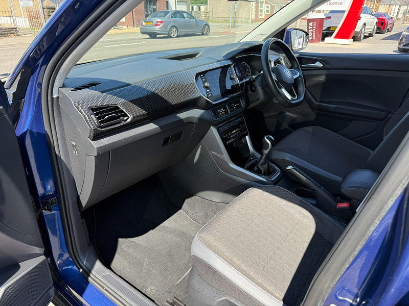 Volkswagen T-Cross 1.0 TSI SEL Euro 6 (s/s) 5dr 5dr Manual 2026