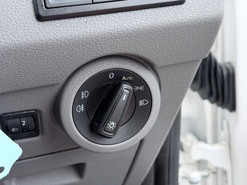 Volkswagen Transporter 2.0 TDI T28 Highline FWD SWB Euro 6 (s/s) 5dr 5dr Manual 2026