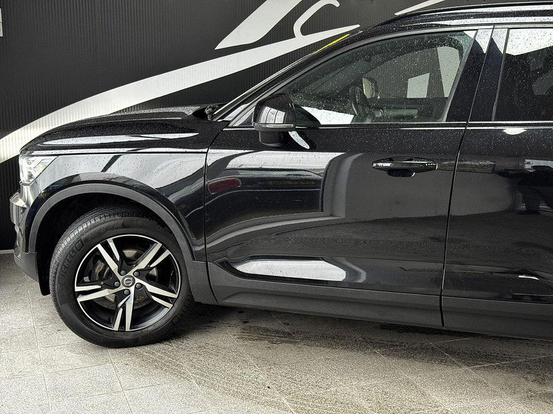 Volvo XC40 1.5 T3 R-Design Auto Euro 6 (s/s) 5dr 5dr Automatic 2026