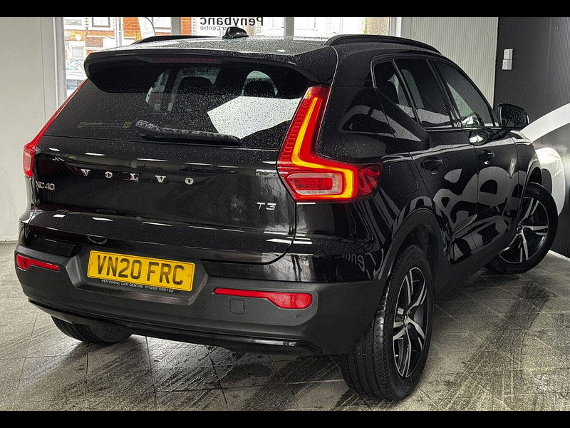 Volvo XC40 1.5 T3 R-Design Auto Euro 6 (s/s) 5dr 5dr Automatic 2026