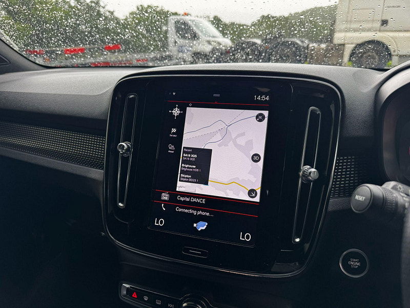 Volvo XC40 1.5 T3 R-Design Auto Euro 6 (s/s) 5dr 5dr Automatic 2026