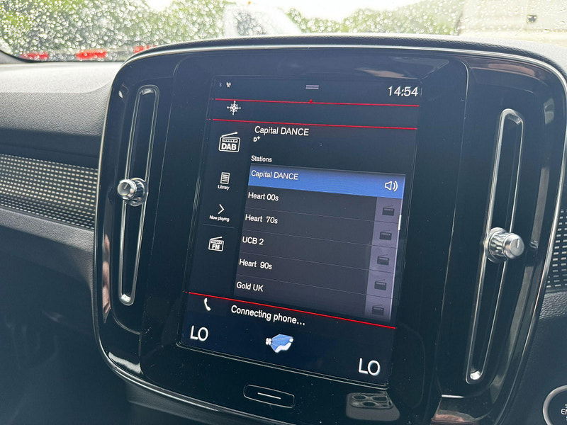 Volvo XC40 1.5 T3 R-Design Auto Euro 6 (s/s) 5dr 5dr Automatic 2026