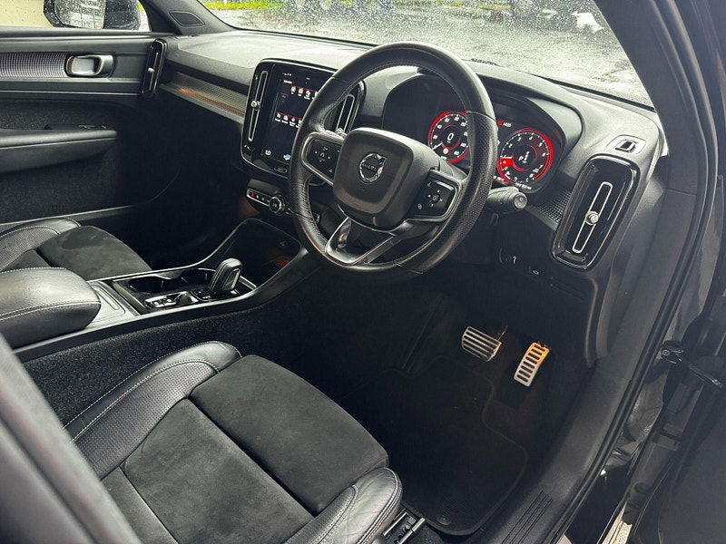 Volvo XC40 1.5 T3 R-Design Auto Euro 6 (s/s) 5dr 5dr Automatic 2026