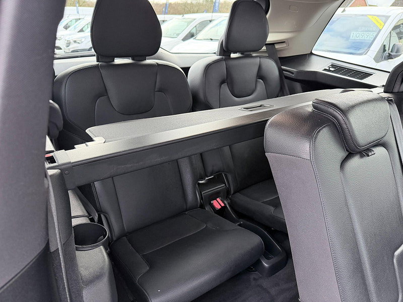 Volvo XC90 2.0 B5 MHEV Momentum Auto 4WD Euro 6 (s/s) 5dr 5dr Automatic 2026