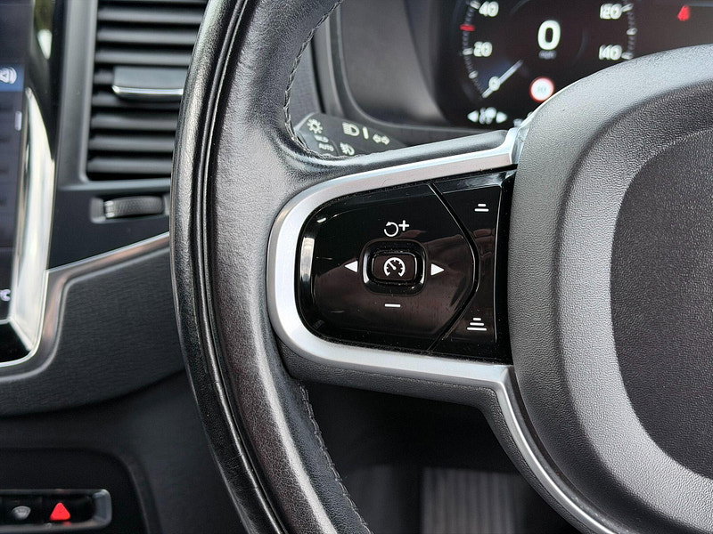 Volvo XC90 2.0 B5 MHEV Momentum Auto 4WD Euro 6 (s/s) 5dr 5dr Automatic 2026