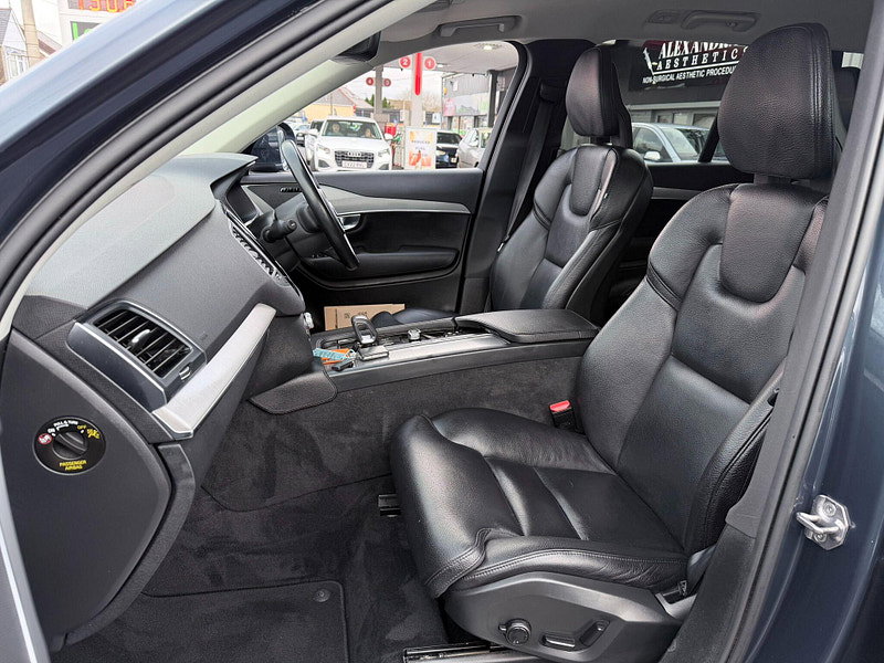 Volvo XC90 2.0 B5 MHEV Momentum Auto 4WD Euro 6 (s/s) 5dr 5dr Automatic 2026