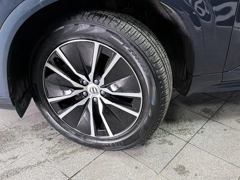 Volvo XC90 2.0 B5 MHEV Momentum Auto 4WD Euro 6 (s/s) 5dr 5dr Automatic 2026