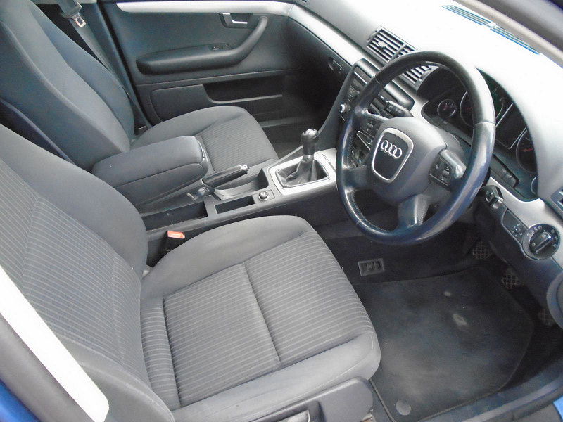 Audi A4 2.0L Avant SE TDI 140 Estate 5dr Diesel Manual Euro 4 (140 bhp) 5dr Manual 2025