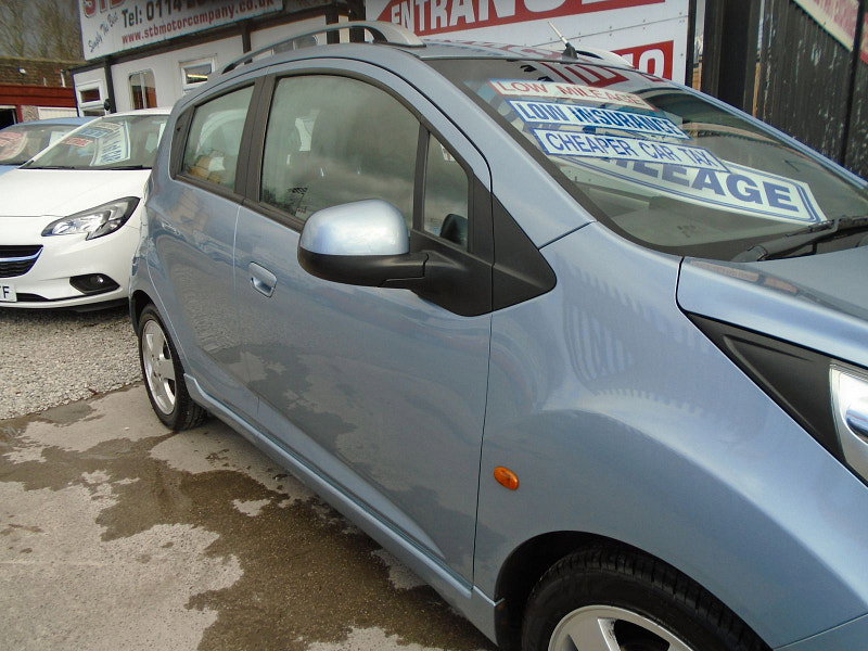 Chevrolet Spark 1.2i LT Hatchback 5dr Petrol Manual Euro 5 (81 ps) 5dr Manual 2026