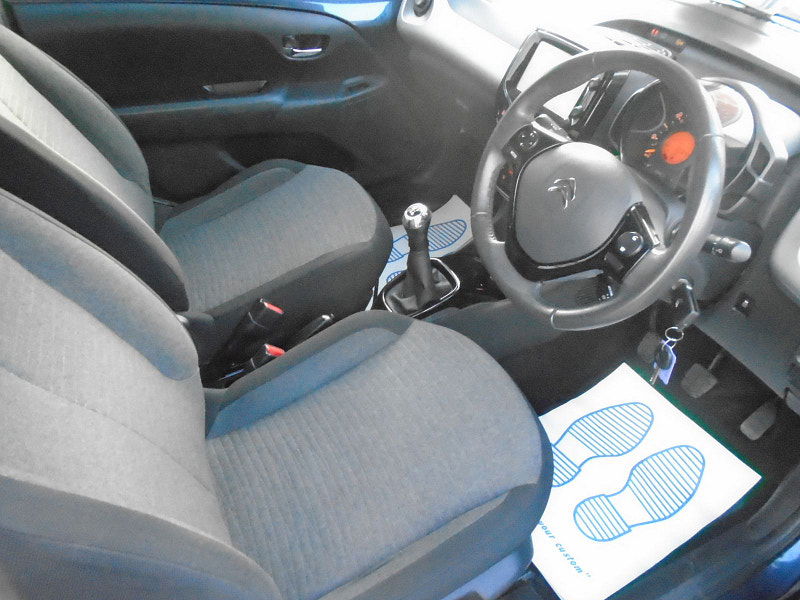 Citroen C1 1.2 PureTech Flair Hatchback 3dr Petrol Manual Euro 5 (Euro 5) (82 ps) 3dr Manual 2026