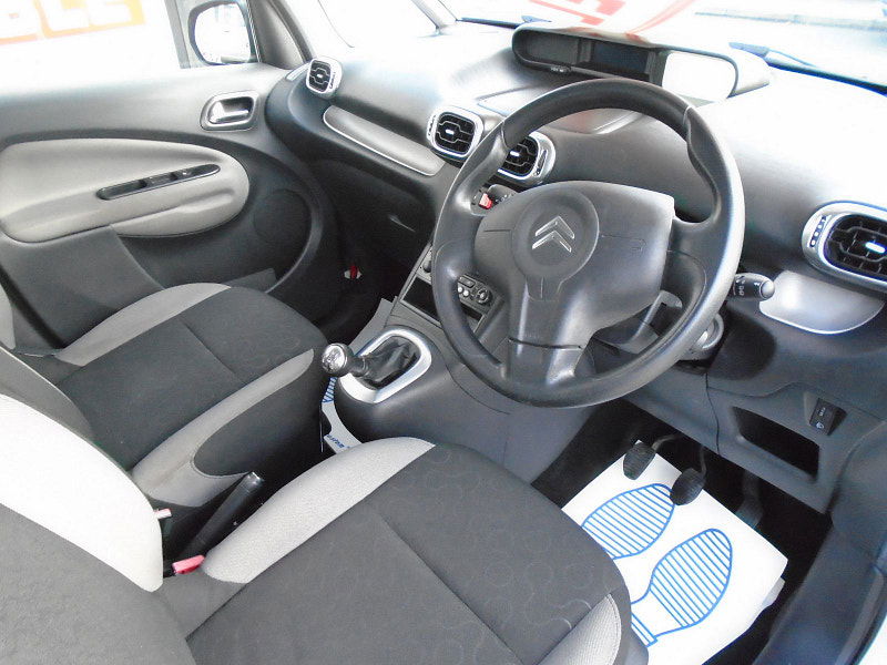 Citroen C3 Picasso 1.6L VTR+ HDi MPV 5dr Diesel Manual Euro 5 (90 bhp) 5dr Manual 2025