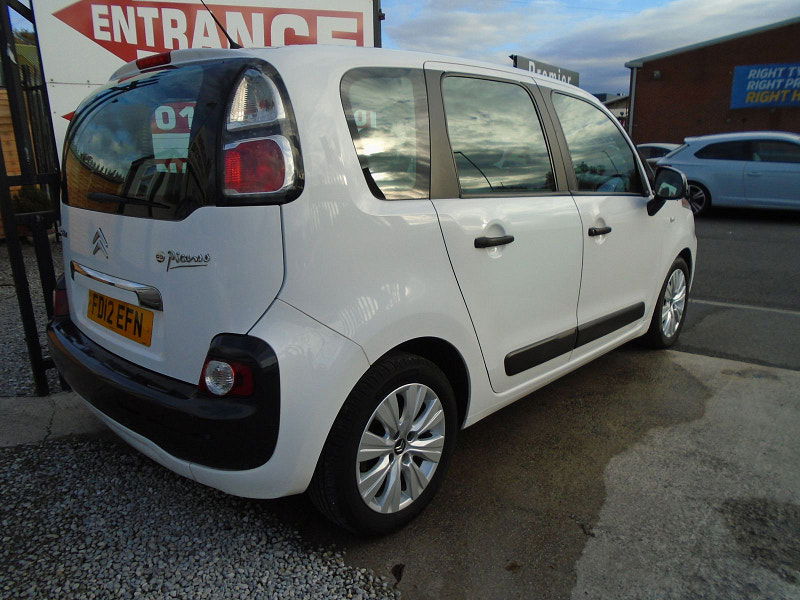 Citroen C3 Picasso 1.6L VTR+ HDi MPV 5dr Diesel Manual Euro 5 (90 bhp) 5dr Manual 2025