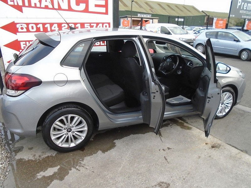 Citroen C4 1.6L Flair Blue HDi S/S Hatchback 5dr Diesel Manual Euro 6 (118 bhp) 5dr Manual 2025