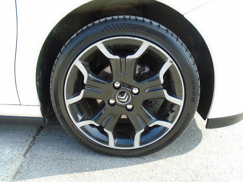 Citroen DS3 1.6 VTi DStyle Plus Hatchback 3dr Petrol Manual Euro 5 (120 ps) 3dr Manual 2026