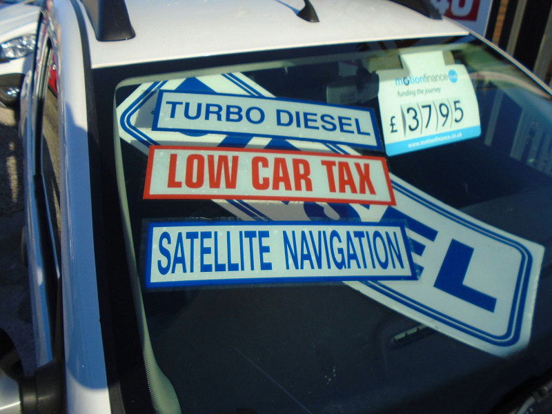 Dacia Sandero 1.5L Stepway Laureate dCi Hatchback 5dr Diesel Manual Euro 6 (90 bhp) 5dr Manual 2026