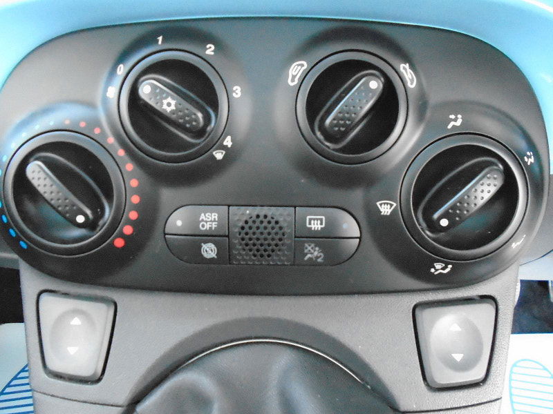 Fiat 500 lounge 3dr Manual 2025