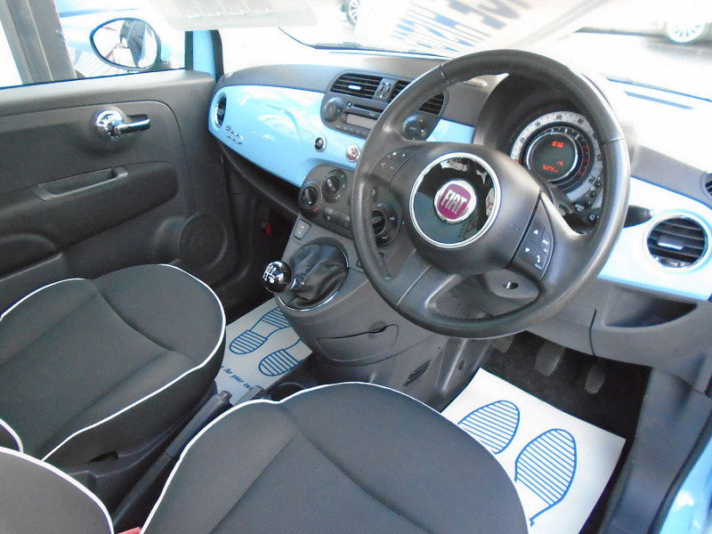 Fiat 500 lounge 3dr Manual 2025