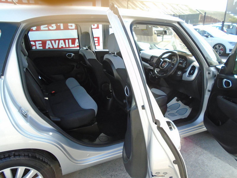 Fiat 500L 1.4 Pop Star MPV 5dr Petrol Manual Euro 6 (95 bhp) 5dr Manual 2026