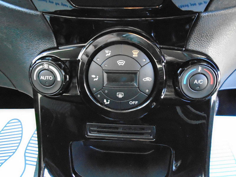 Ford Fiesta 1.5L Titanium TDCi Hatchback 5dr Diesel Manual Euro 5 (74 bhp) 5dr Manual 2025