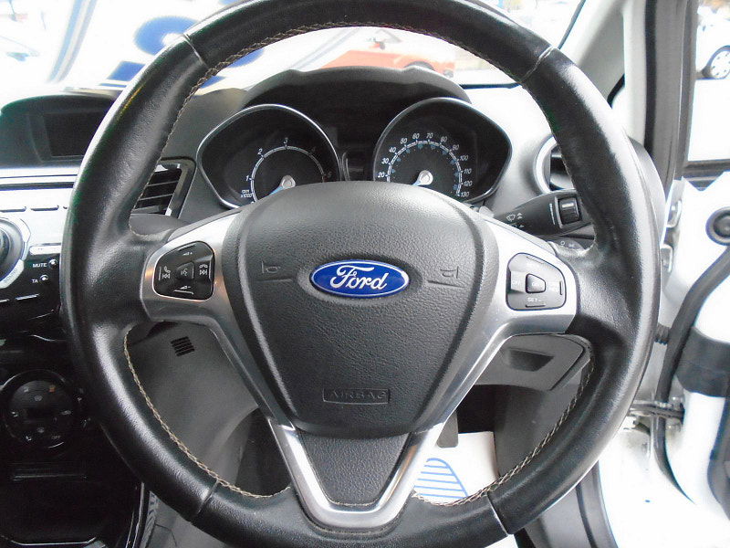 Ford Fiesta 1.5L Titanium TDCi Hatchback 5dr Diesel Manual Euro 6 (74 bhp) 5dr Manual 2025