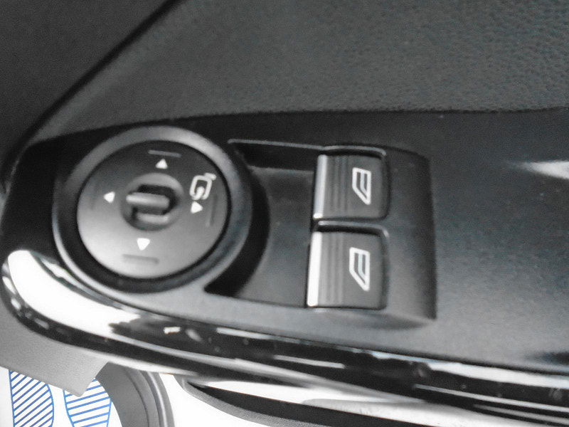 Ford Fiesta 1.5L Titanium TDCi Hatchback 5dr Diesel Manual Euro 6 (74 bhp) 5dr Manual 2025