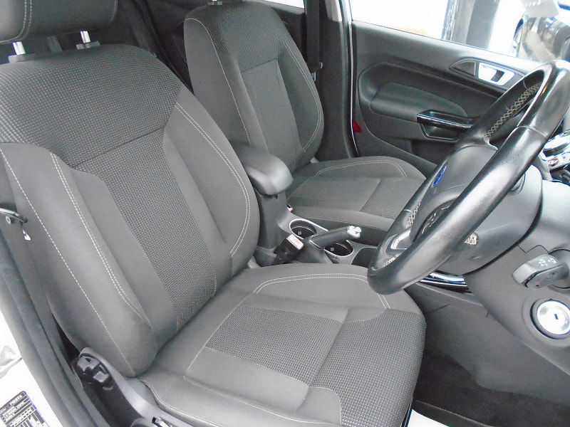 Ford Fiesta 1.5L Titanium TDCi Hatchback 5dr Diesel Manual Euro 6 (74 bhp) 5dr Manual 2025