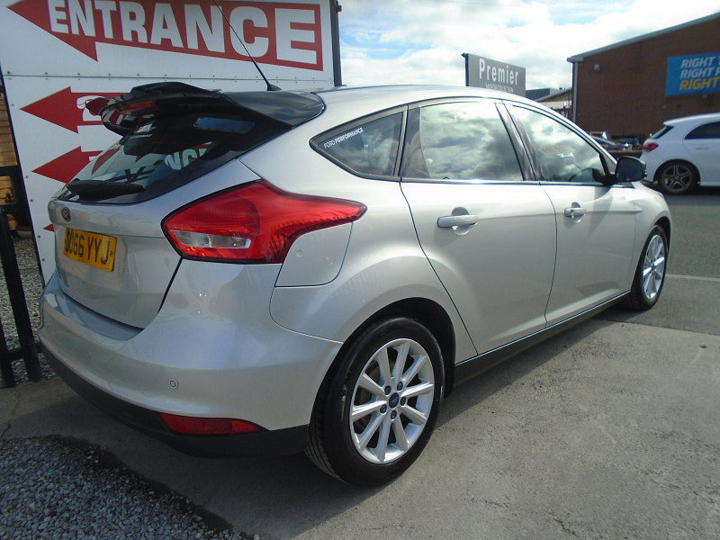 Ford Focus 1.5 TDCi Titanium Hatchback 5dr Diesel Manual Euro 6 (s/s) (120 ps) 5dr Manual 2026