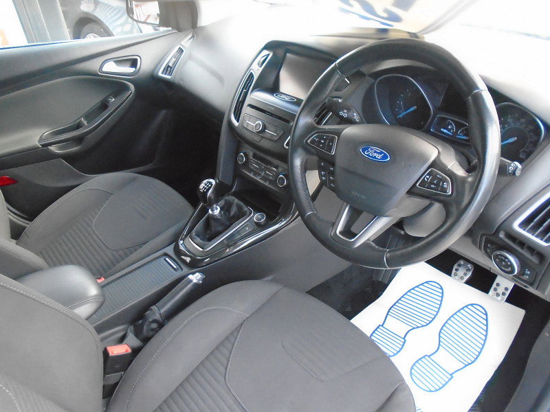 Ford Focus 1.5 TDCi Titanium Hatchback 5dr Diesel Manual Euro 6 (s/s) (120 ps) 5dr Manual 2026