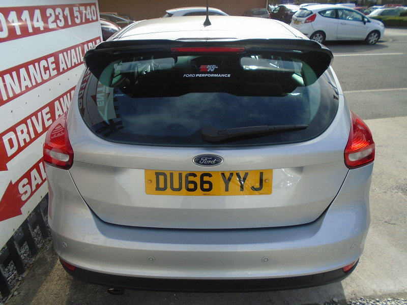 Ford Focus 1.5 TDCi Titanium Hatchback 5dr Diesel Manual Euro 6 (s/s) (120 ps) 5dr Manual 2026