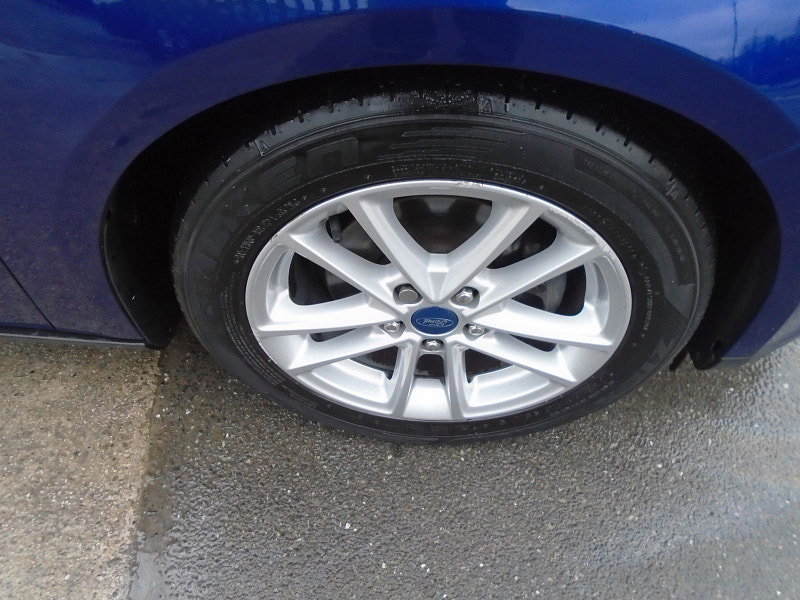 Ford Focus 1.6 TDCi Zetec Hatchback 5dr Diesel Manual Euro 5 (s/s) (115 ps) 5dr Manual 2026