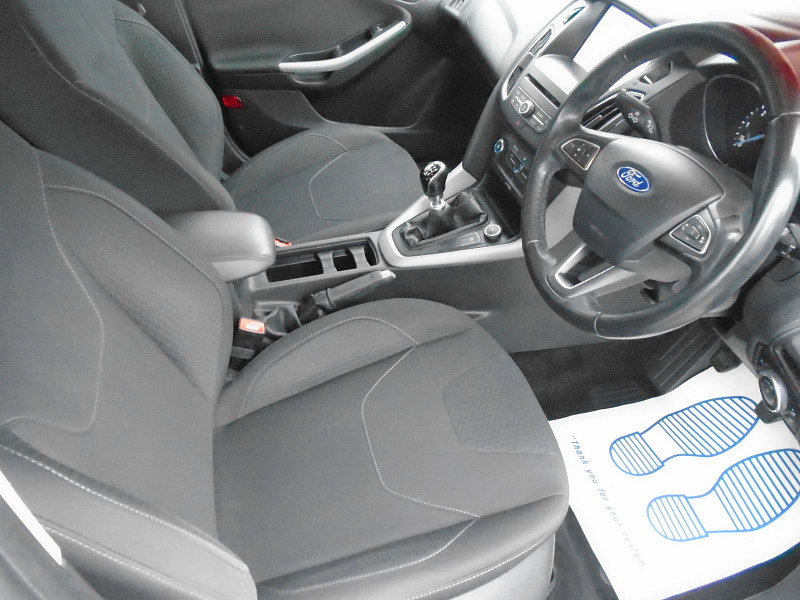 Ford Focus 1.6 TDCi Zetec Hatchback 5dr Diesel Manual Euro 5 (s/s) (115 ps) 5dr Manual 2026