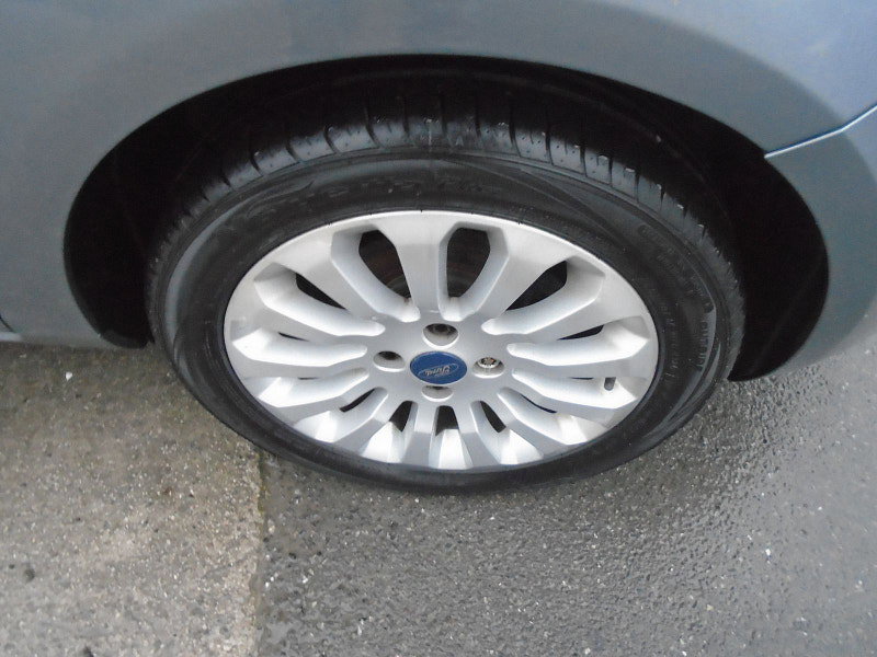 Ford Ka 1.2 Zetec Hatchback 3dr Petrol Manual Euro 5 (s/s) (69 ps) 3dr Manual 2026