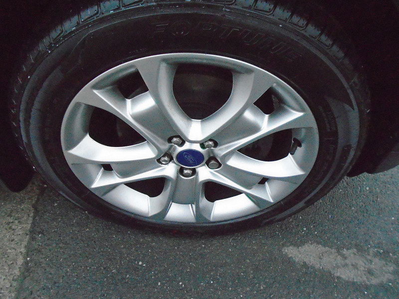 Ford Kuga 2.0L Zetec 4x2 TDCi SUV 5dr Diesel Manual Euro 5 (138 bhp) 5dr Manual 2025