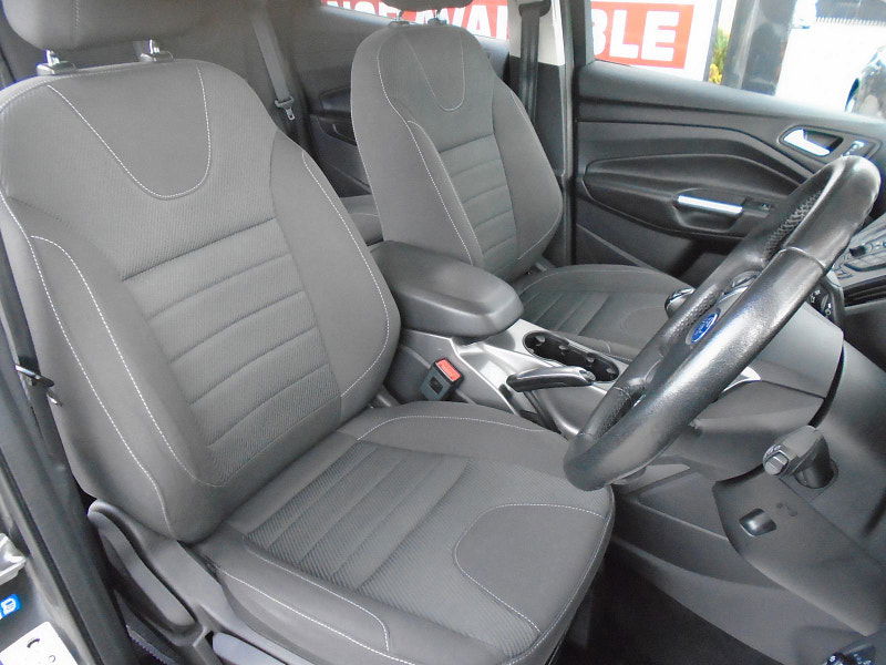 Ford Kuga 2.0L Zetec TDCI SUV 5dr Diesel Manual Euro 6 (148 bhp) 5dr Manual 2025