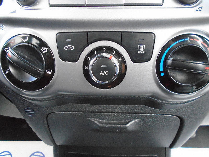 Hyundai I20 1.2 Active Hatchback 3dr Petrol Manual Euro 5 (85 bhp) 3dr Manual 2026