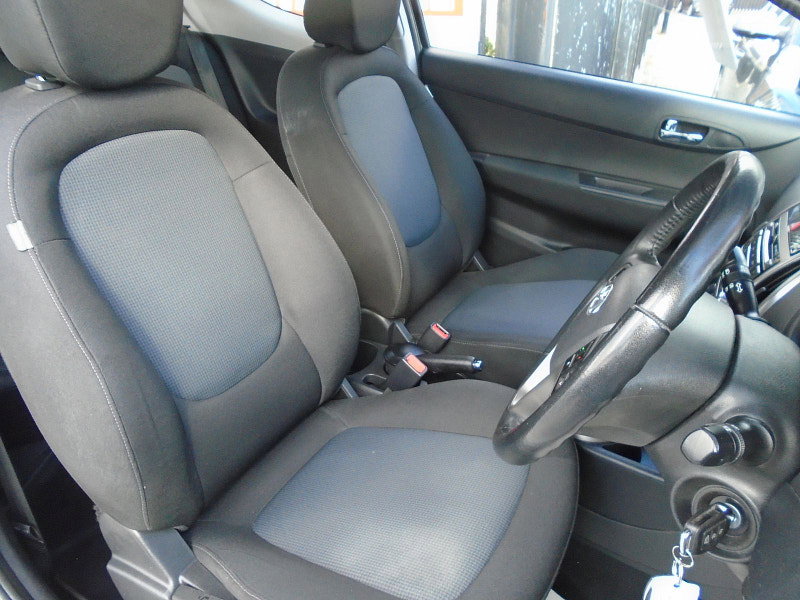 Hyundai I20 1.2 Active Hatchback 3dr Petrol Manual Euro 5 (85 bhp) 3dr Manual 2026