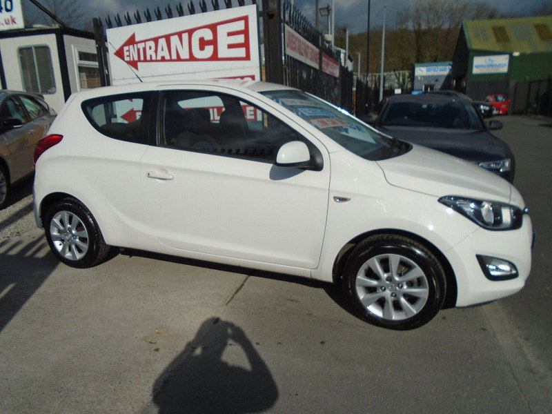Hyundai I20 1.2 Active Hatchback 3dr Petrol Manual Euro 5 (85 bhp) 3dr Manual 2026