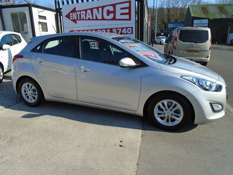 Hyundai I30 1.6 CRDi Blue Drive SE Nav Hatchback 5dr Diesel Manual Euro 6 (s/s) (110 ps) 5dr Manual 2026