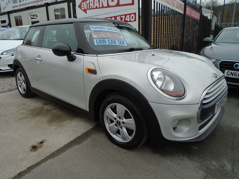 MINI Hatch 1.5 Cooper D Hatchback 3dr Diesel Manual Euro 6 (s/s) (116 ps) 3dr Manual 2026