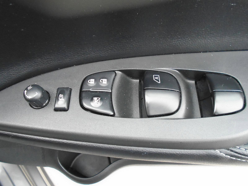 Nissan Pulsar 1.5 dCi Tekna Hatchback 5dr Diesel Manual Euro 5 (s/s) (110 ps) 5dr Manual 2026