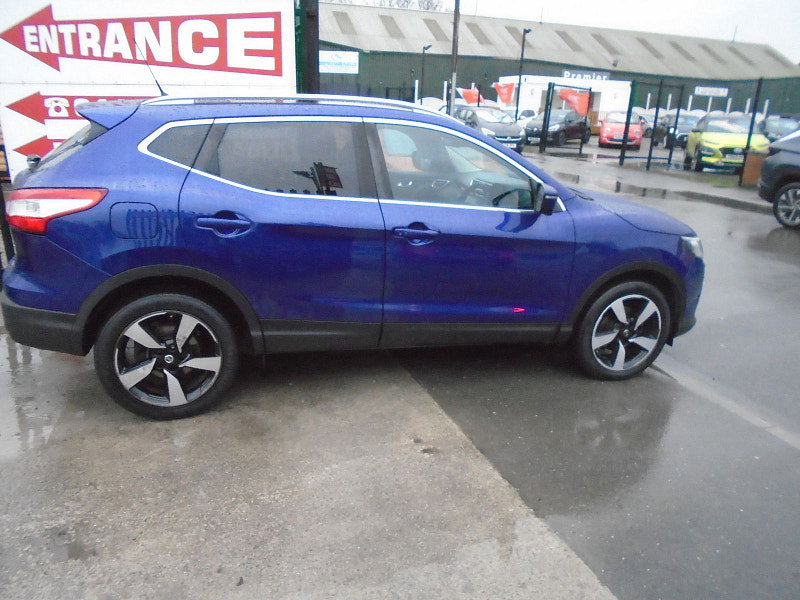 Nissan Qashqai 1.2 DIG-T N-Connecta SUV 5dr Petrol Manual 2WD Euro 6 (s/s) (115 ps) 5dr Manual 2026