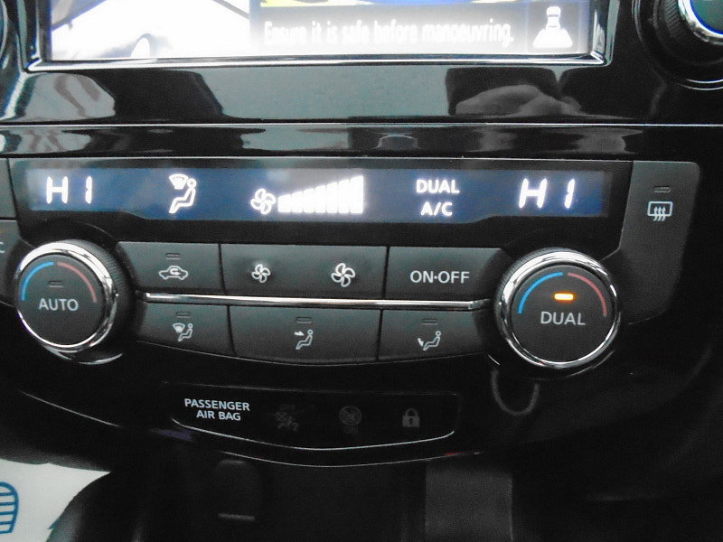 Nissan Qashqai 1.2 DIG-T N-Connecta SUV 5dr Petrol Manual 2WD Euro 6 (s/s) (115 ps) 5dr Manual 2026