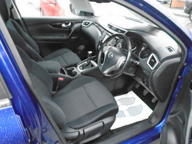 Nissan Qashqai 1.2 DIG-T N-Connecta SUV 5dr Petrol Manual 2WD Euro 6 (s/s) (115 ps) 5dr Manual 2026