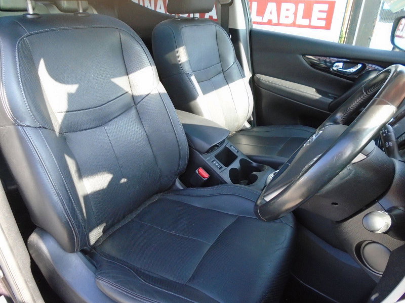 Nissan Qashqai 1.5 dCi Tekna SUV 5dr Diesel Manual 2WD Euro 5 (s/s) (110 ps) 5dr Manual 2026