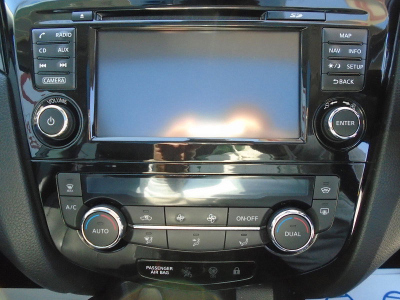 Nissan Qashqai 1.5 dCi Tekna SUV 5dr Diesel Manual 2WD Euro 5 (s/s) (110 ps) 5dr Manual 2026