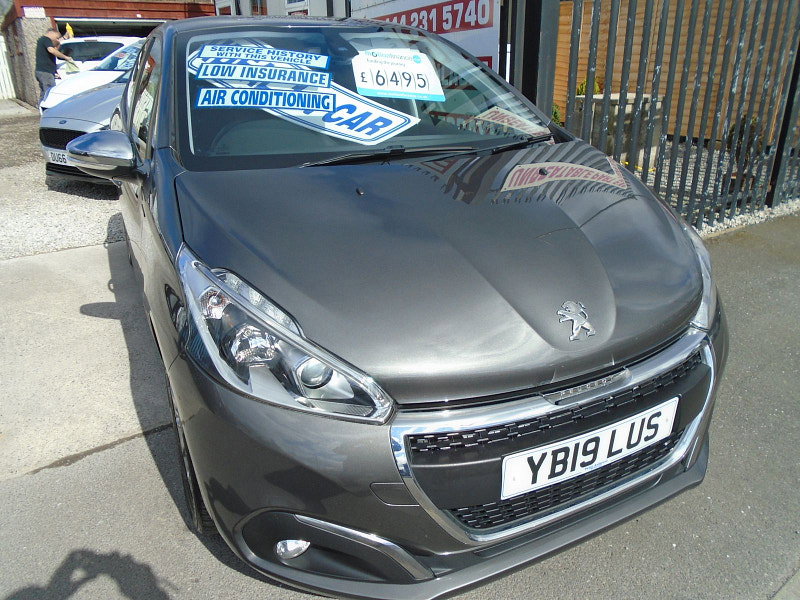 Peugeot 208 1.2 PureTech Signature Hatchback 5dr Petrol Manual Euro 6 (s/s) (82 ps) 5dr Manual 2026